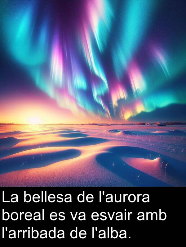 bellesa: La bellesa de l'aurora boreal es va esvair amb l'arribada de l'alba.