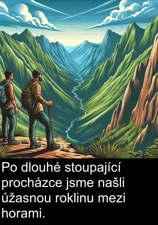 procházce: Po dlouhé stoupající procházce jsme našli úžasnou roklinu mezi horami.