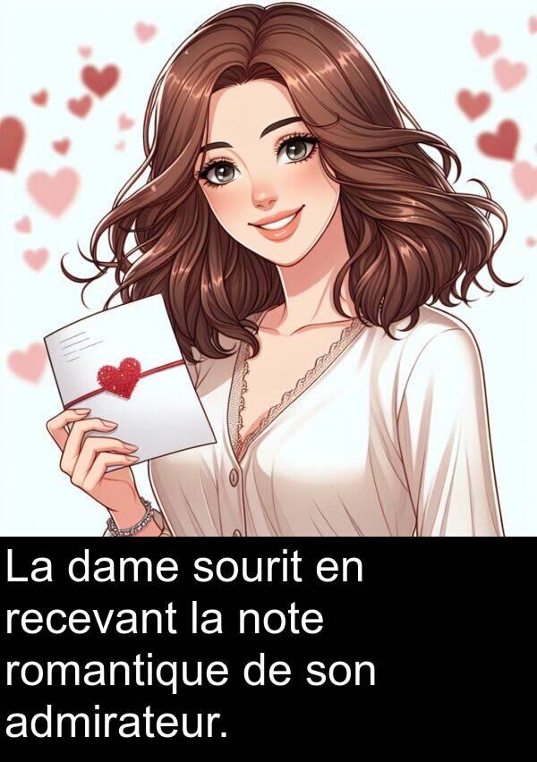 admirateur: La dame sourit en recevant la note romantique de son admirateur.