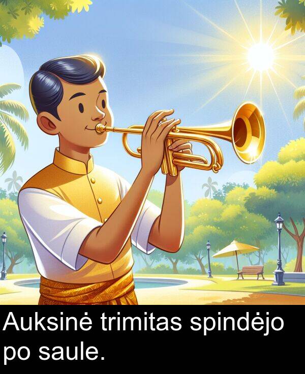 spindėjo: Auksinė trimitas spindėjo po saule.