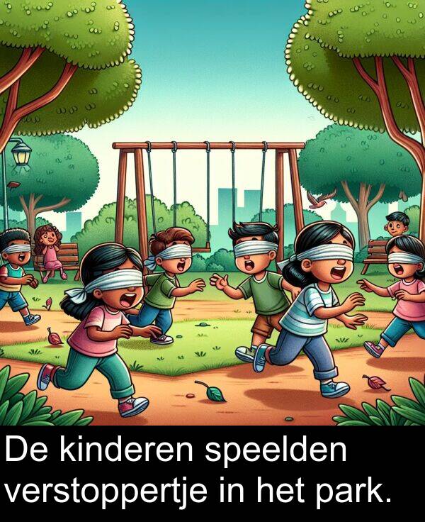 kinderen: De kinderen speelden verstoppertje in het park.