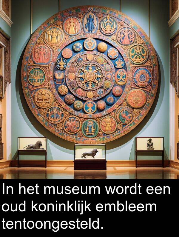 embleem: In het museum wordt een oud koninklijk embleem tentoongesteld.