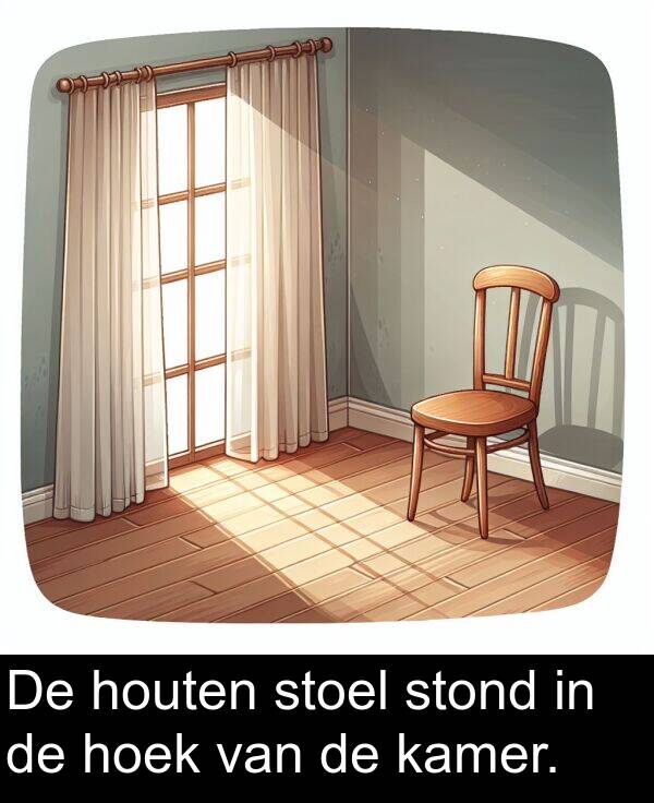 kamer: De houten stoel stond in de hoek van de kamer.