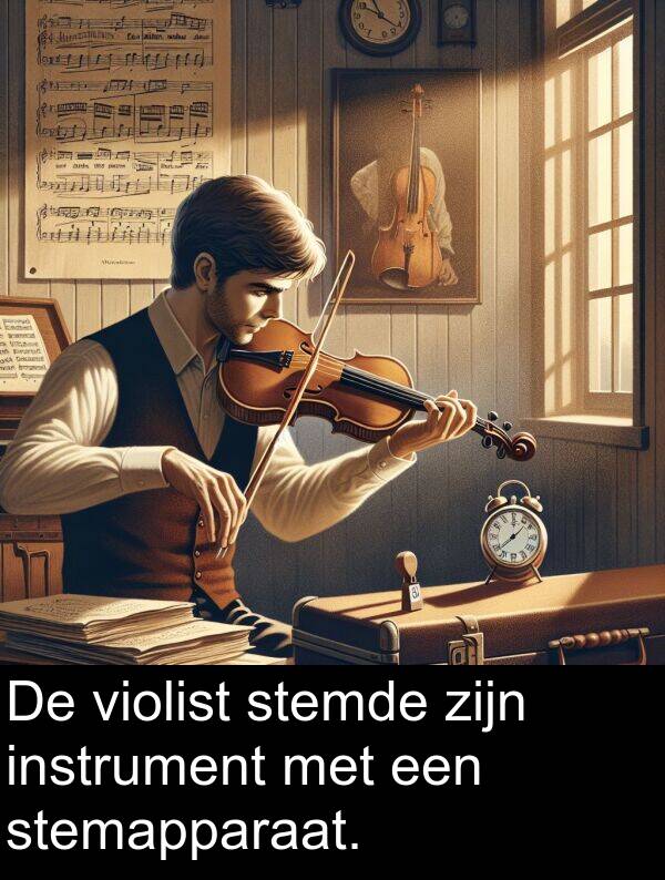 instrument: De violist stemde zijn instrument met een stemapparaat.