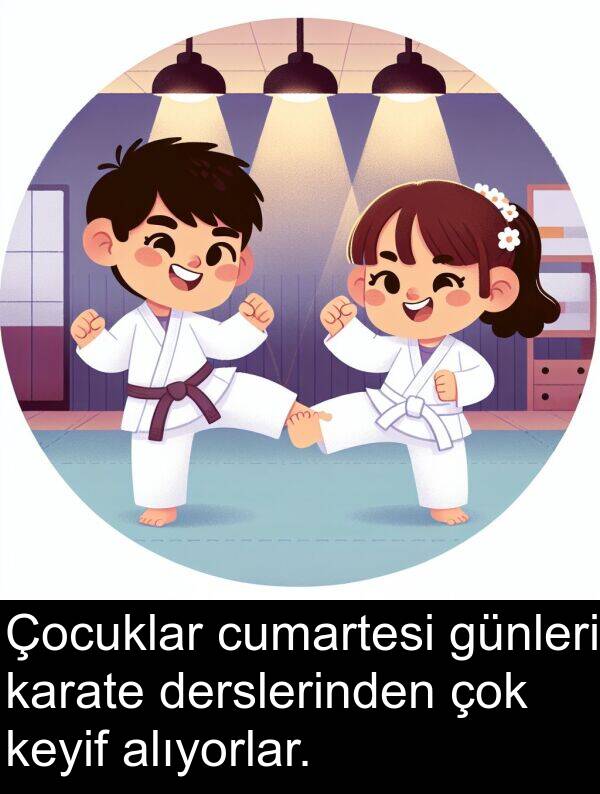 derslerinden: Çocuklar cumartesi günleri karate derslerinden çok keyif alıyorlar.